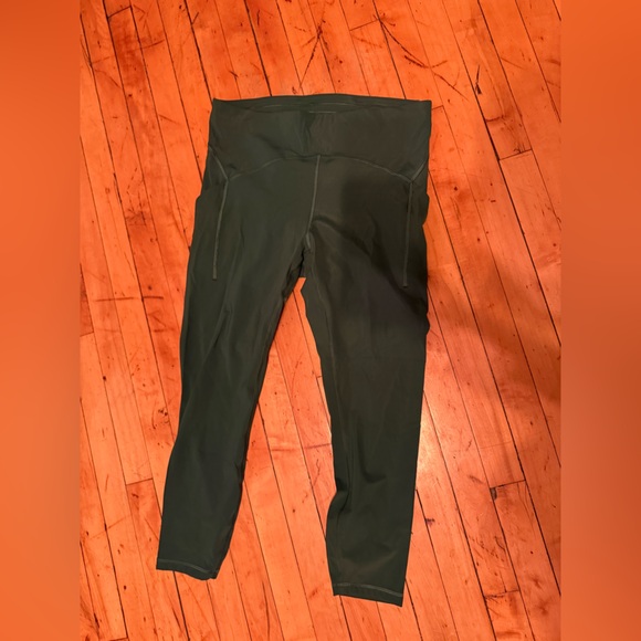 Lululemon Power Thru High-Rise Tight 25" Everglade Green - Picture 2 of 4